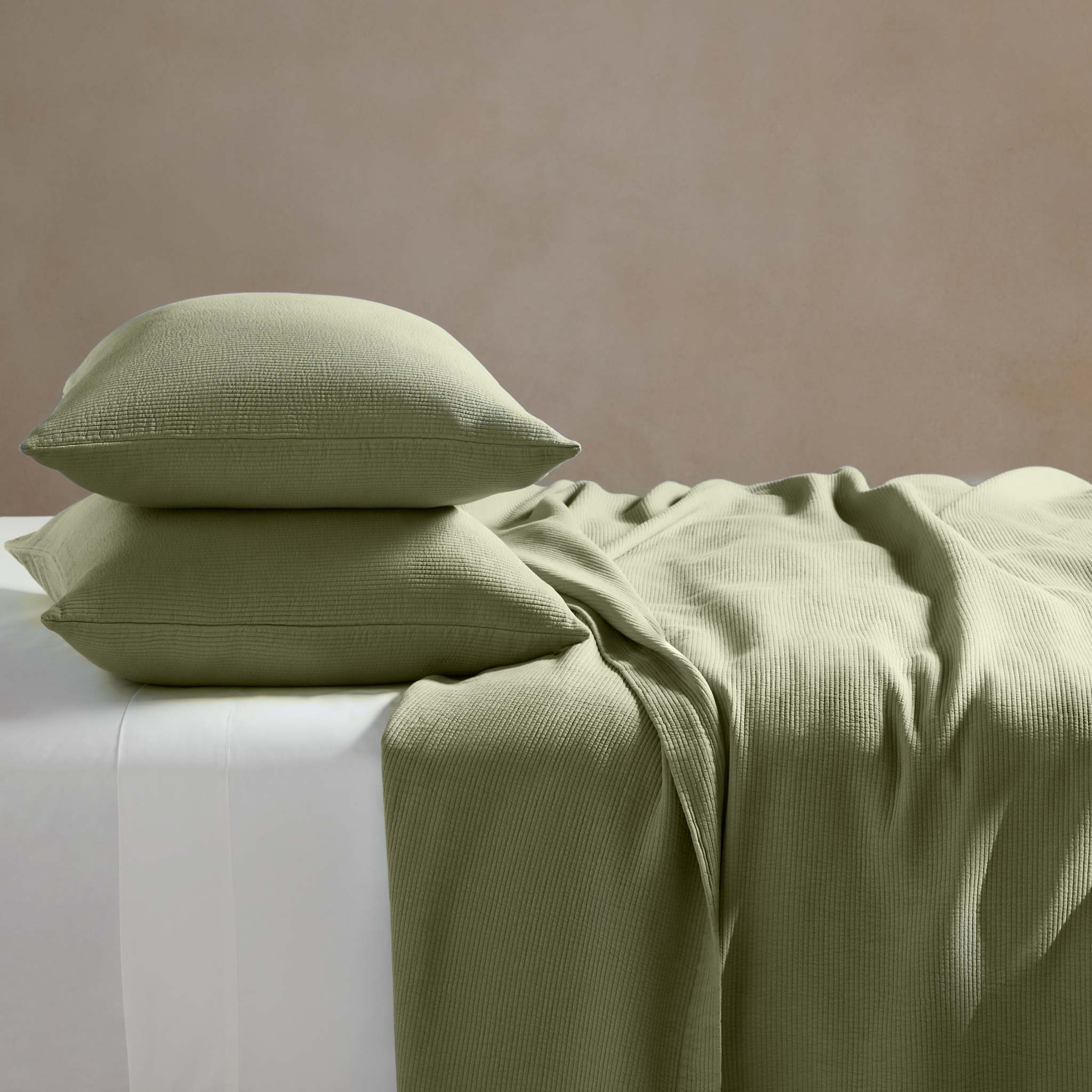 Ribbed Matelasse Quilt Set - Image 22