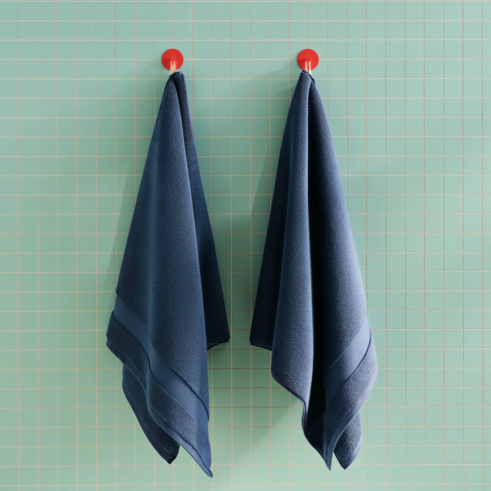 Super-Plush Set of 4 Bath Towel Bundle - Image 5