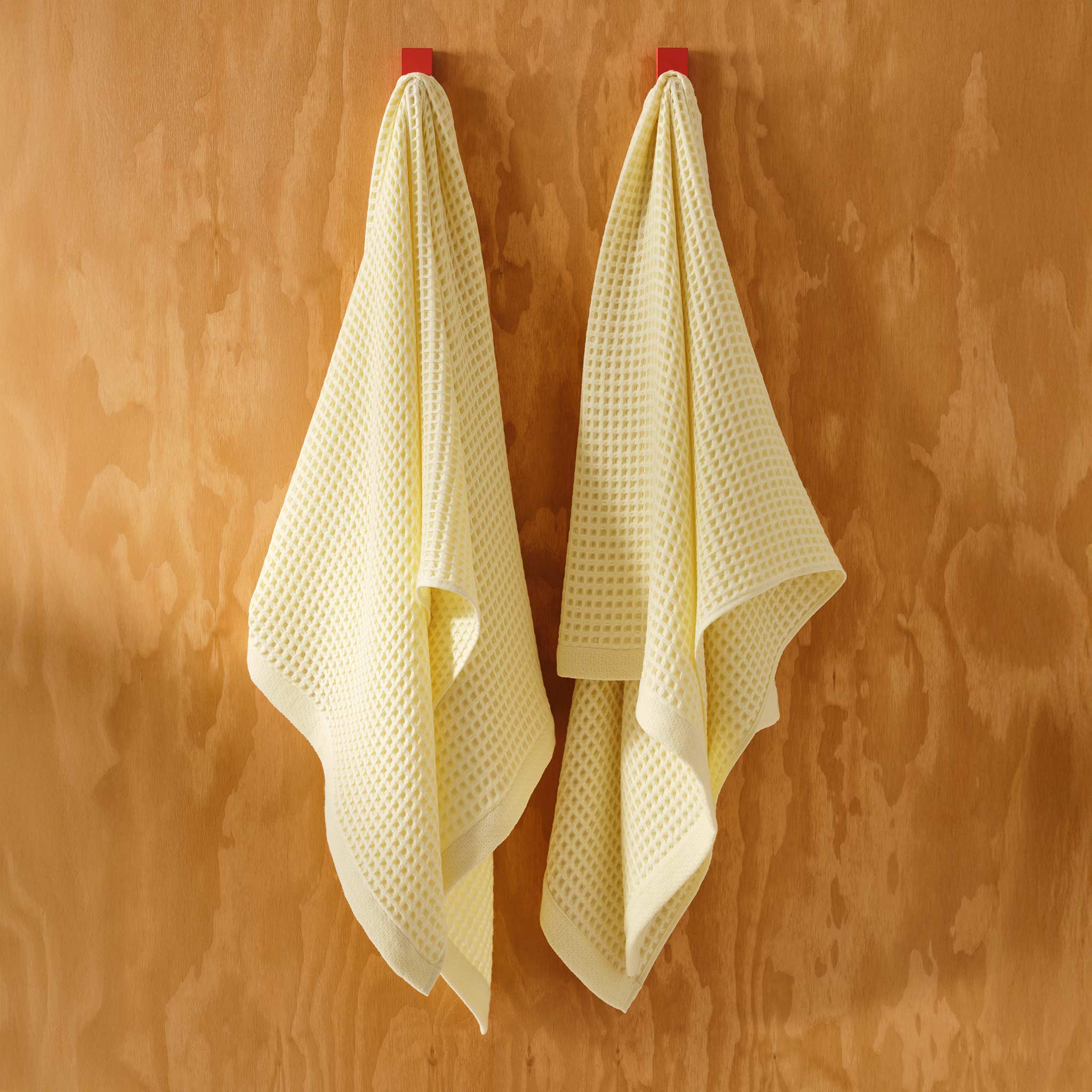 Dreamweave Waffle Set of 4 Bath Towel Bundle - Image 16